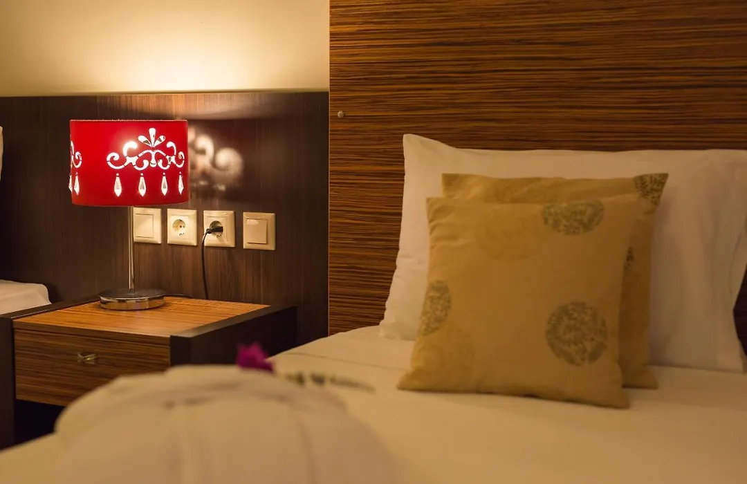 Sunrise Resort Hotel-1